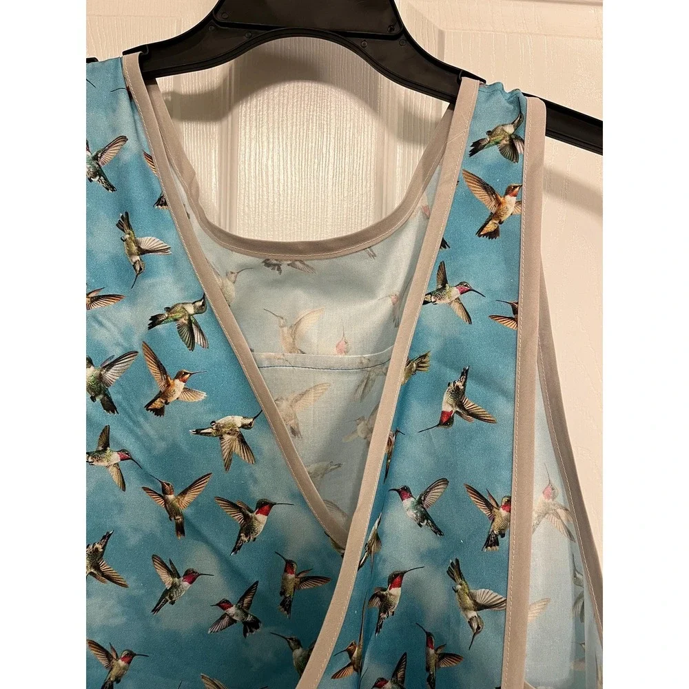 Criss Cross Apron Pockets: Hummingbird Print, S-L Cottagecore Crossback Apron
